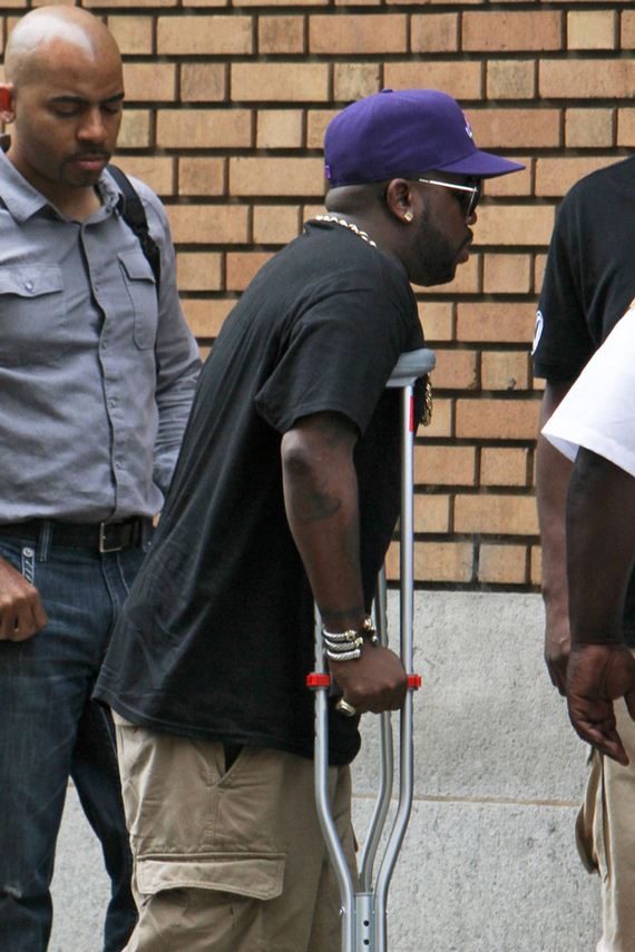 big boi -hobbles-along-atlanta